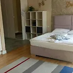 L&l Old Town Appartement